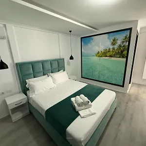 *** Hotel Aloha Albania